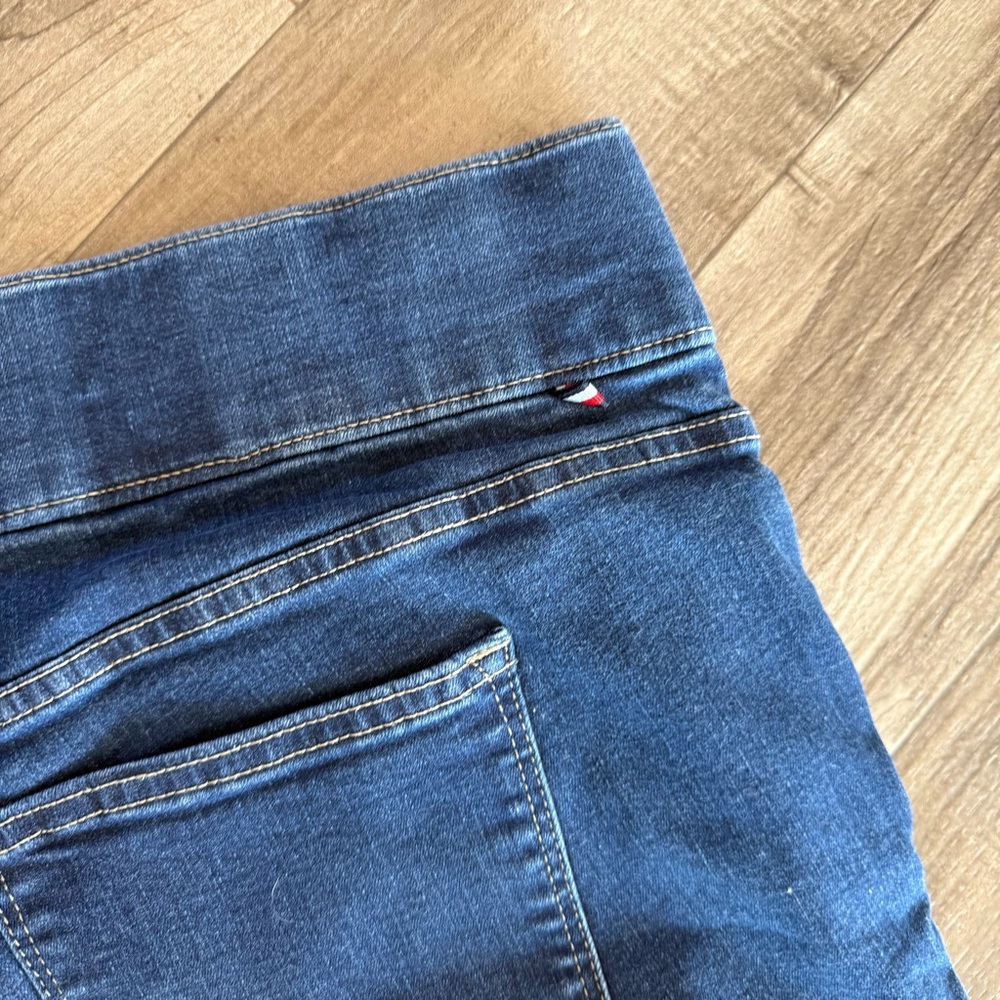 Tommy Hilfiger Gramercy Skinny Jeans size 18W - Picture 10 of 10